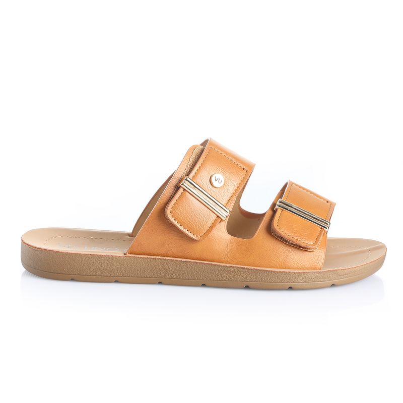 22601645-camel-01