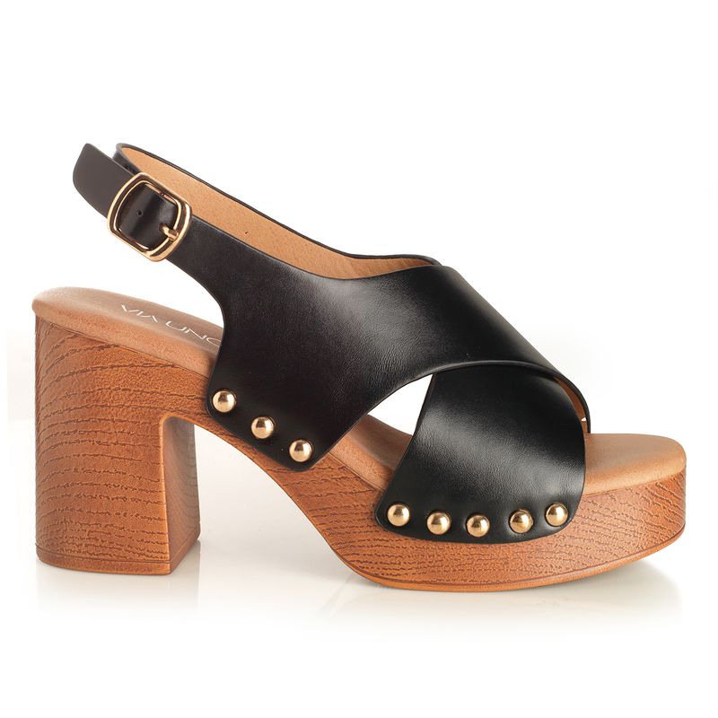 22633620-negro-01