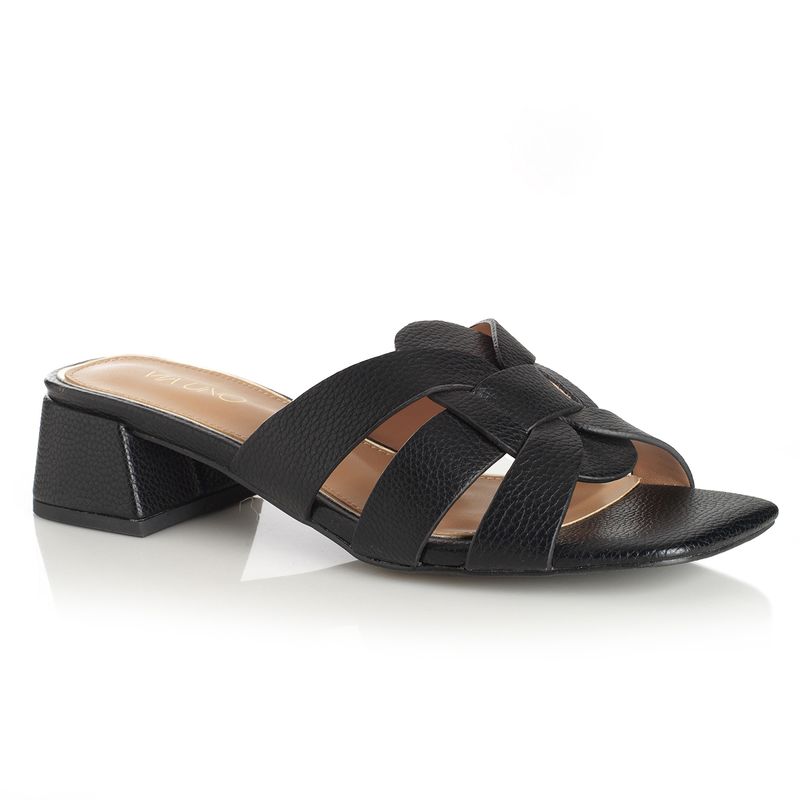22632617-negro-04