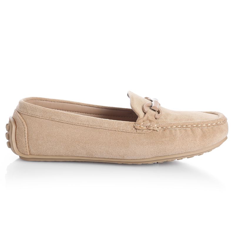 22601509-camel-01