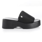 22642612-negro-01