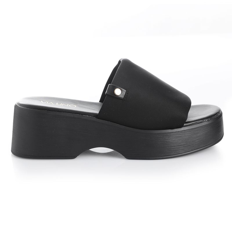 22642612-negro-01