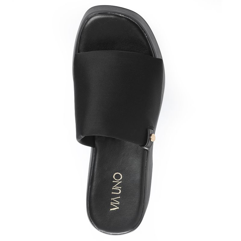 22642612-negro-03