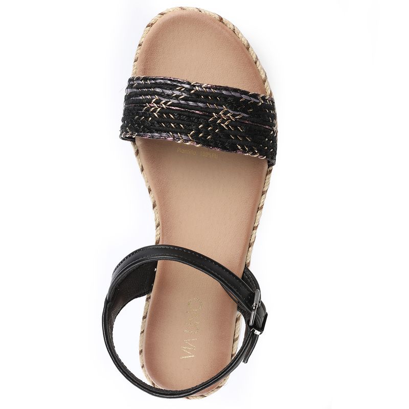 22641613-negro-03